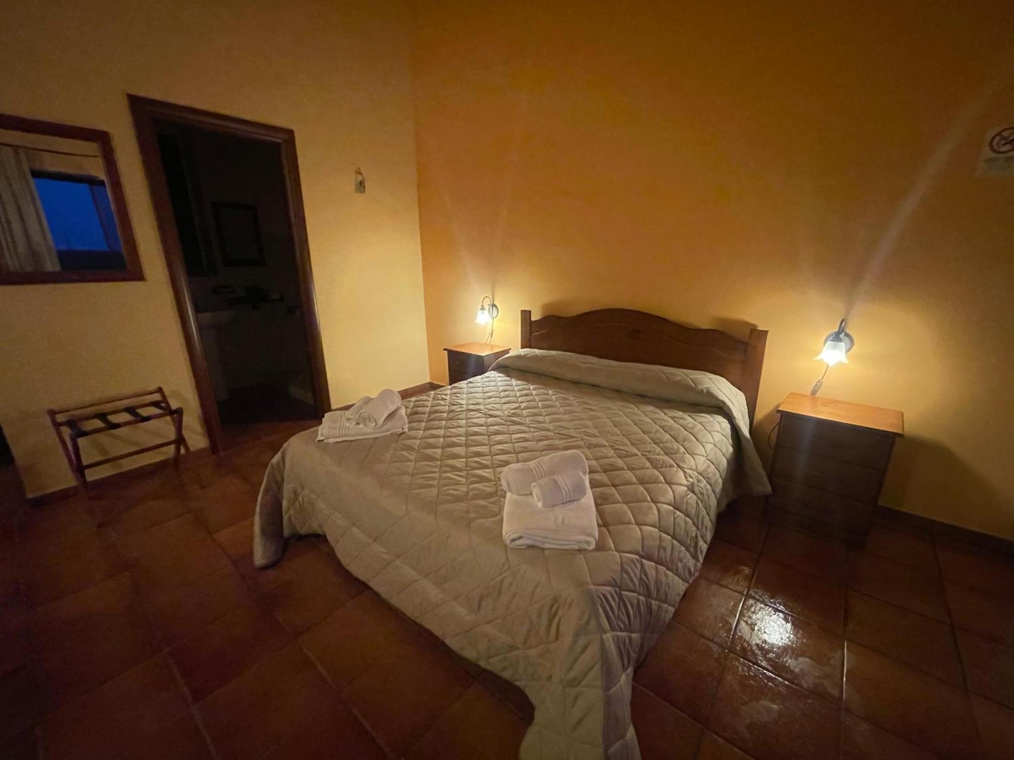 קלטג'ירונה Agriturismo Russa Belladonna מראה חיצוני תמונה