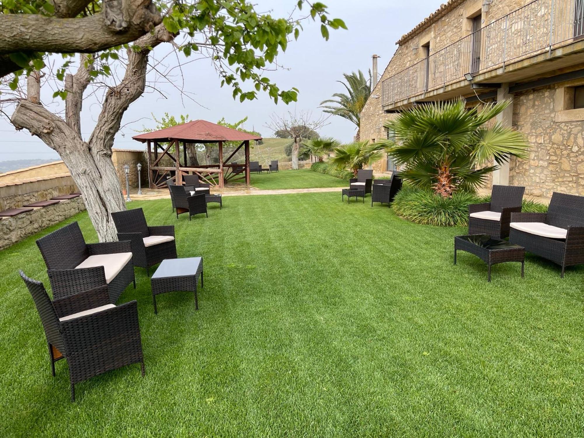 קלטג'ירונה Agriturismo Russa Belladonna מראה חיצוני תמונה